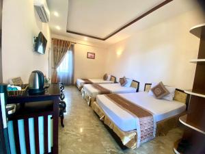 Song Huong Hue Hotel