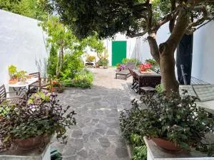 Villetta stile Liberty a Marina di Pisa - Gombo