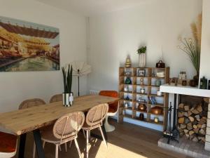 Le Donjon, bord de mer