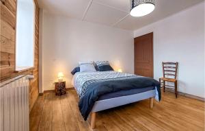 Maisons de vacances Jolie Maison Avec Jardin : photos des chambres