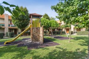 Appartamento con Vista Piscina
