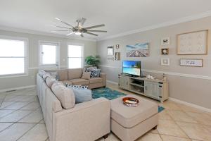 Sea Cliff I-51 Coastal Splendor by Pristine Properties Vacation Rentals