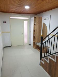 Shkodra 27 center house