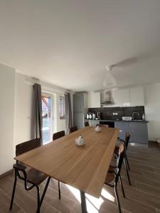 Gite Terrasse Le Doux Refuge à Beblenheim Parking privé