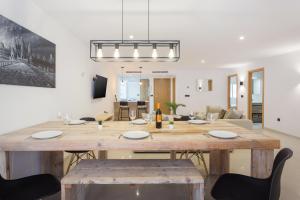 Lujoso cerca de playa