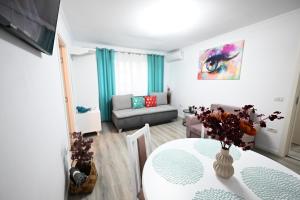 L&R Boutique Apartment