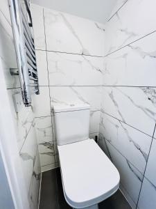 Battersea Studios by Sleepy