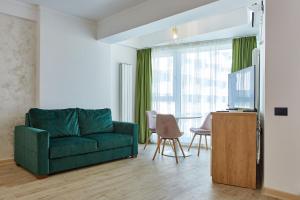 Studio Tesoro by Infinity Alz