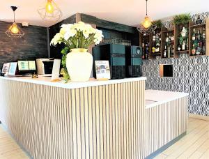 Hotels Hotel Restaurant Kyriad de Peronne : photos des chambres