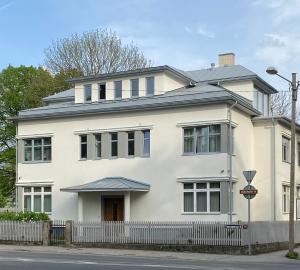 Vanapargi Apartments