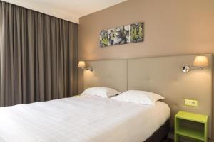 Hotels Hotel Limouzi Tulle Centre : Chambre Lits Jumeaux