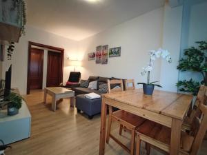 LG DownTown Sabadell Apartment