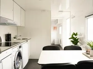 Container Rental - 3BR - Toftir