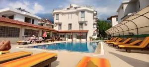 California Apart Otel - Cedit