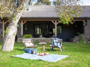 Rivergate Guest Farm