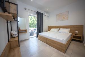 Saranda Rooms