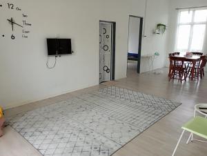 COZY HOMESTAY