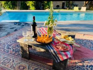 Maisons de vacances Logement de charme avec piscine a 25 km de Sarlat : photos des chambres