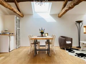 Maisons de vacances Logement de charme avec piscine a 25 km de Sarlat : photos des chambres