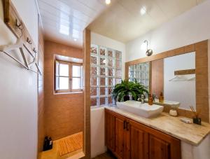 FLH Lagos Cozy House