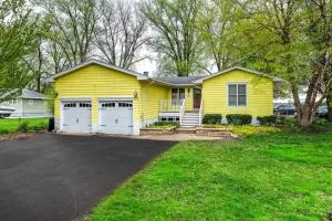 Pistakee Marina Boat House - Antioch