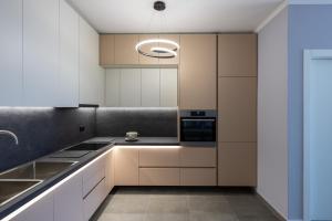 The view4- "Free Parking"