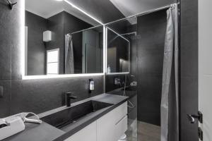 The view4- "Free Parking"