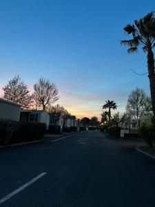 Campings Mobil Home 2CH Bien Equipe Valras-Plage : photos des chambres