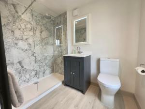 Salisbury Apartments - 2 bedrooms, 2 bathrooms