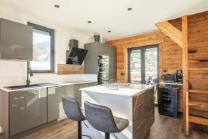 Chalets Chalet Lumiere - LaGodille Prestige - 16 personnes - Pra Loup : photos des chambres