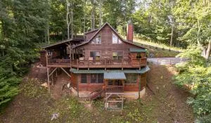 Heaven Sent - Spacious Family Cabin on Lake Nantahala - Elf