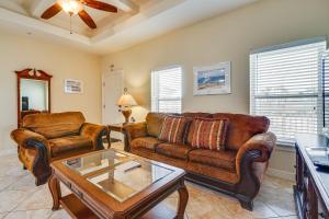 South Padre Island Condo Near Beach with Balcony!