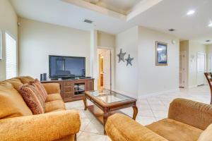 South Padre Island Condo Near Beach with Balcony!