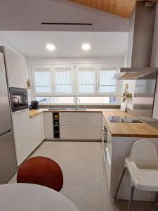 FeelhomeVIC. Ático con terraza en centro histórico