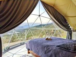 4 seasons. 4 სეზონი Glamping Georgia Racha - Gu
