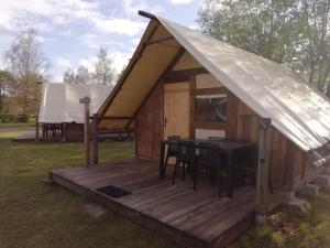 Campings Camping Les Ballastieres - Vosges du Sud : photos des chambres