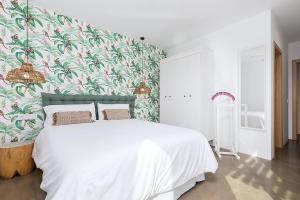 In Lajares Villa Take a swim in our 15m long pool