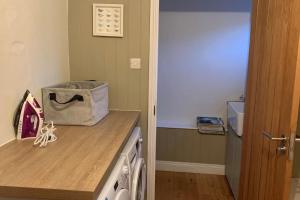 Folly Farm Cottage, Cosy, Secluded near to St Ives