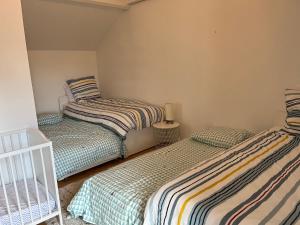 Maisons de vacances Maison de Ville, Hyper Centre, 8p, 105m2 : photos des chambres