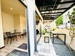 The Bilimbi Guesthouse & Inn