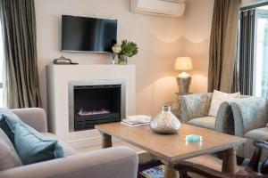 13 La Gratitude Luxury Apartment-with backup power for loadshedding