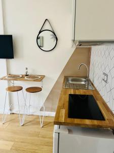 Biarritz, hyper centre, 50M plages, wifi