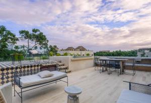 Casa Libre - Incredible huge condo with private pool and terrace in Aldea Zama by StayPodio 301