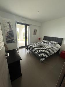 Rdc de Villa Avec Piscine