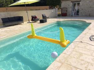 Maisons de vacances Perigord gite de Born avec piscine privee au coeur de la campagne : photos des chambres