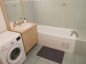 Appartements Drancy : 4 pieces en centre ville + parking : photos des chambres
