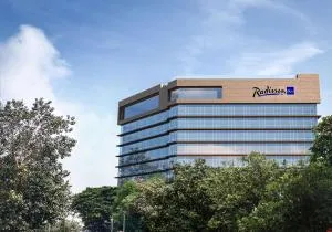 Radisson Blu Mumbai International Airport - Thane
