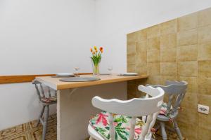 Apartments by the sea Lokva Rogoznica, Omis - 18638