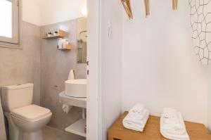 Cozy Brand New Studio in the heart of Naousa