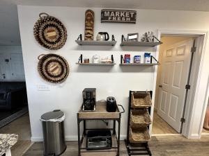 Emerald Hideaway condo